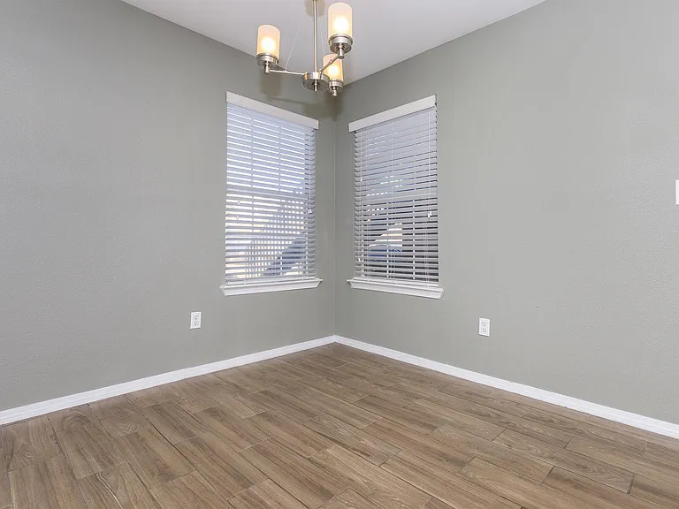 4020 Sikes Rd — Photo 33