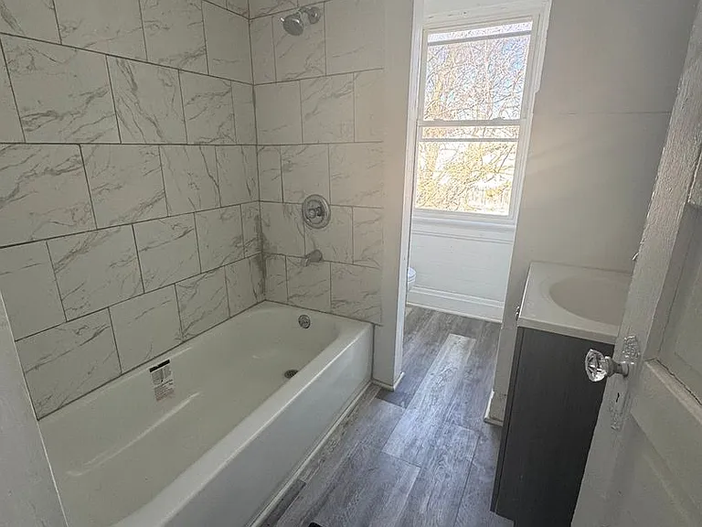 414 Park Ave #416 — Photo 7