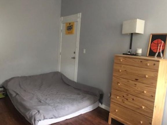 2nd image of 247 Pacific Ave #2