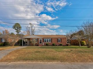 304 Edward Ave, Suffolk, VA 23434