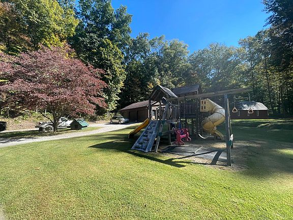 3rd image of 4072 State Road 58 E