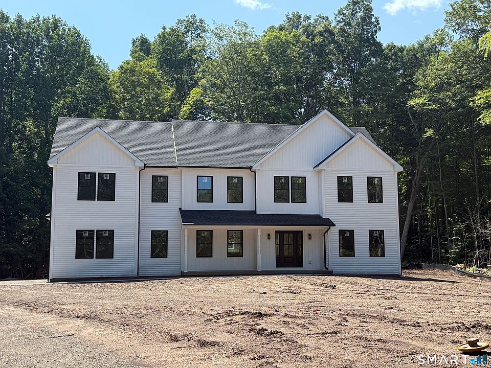1st image of 450 Bluff View Drive