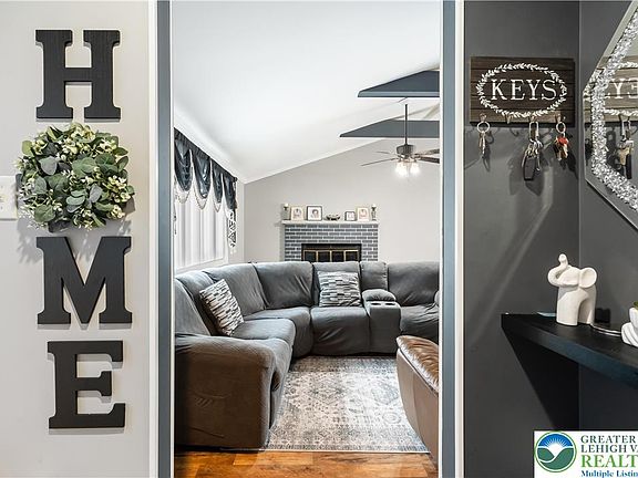 5th image of 1113 Leslie Way