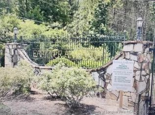 4220 Final Approach Dr, Eastover, NC 28312