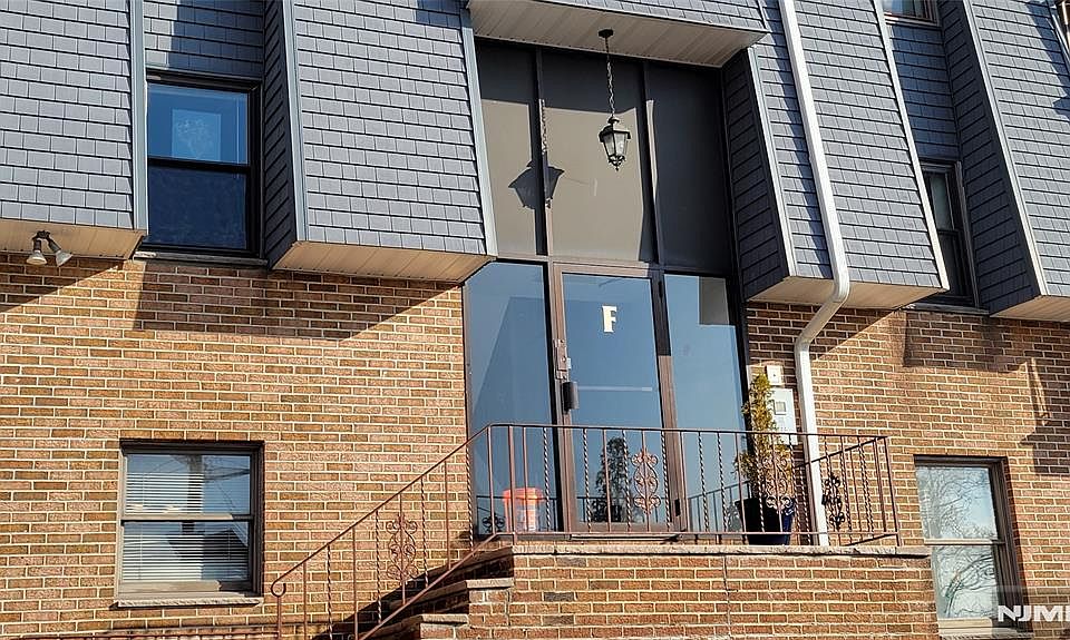 1st image of 700 Schuyler Ave APT F22
