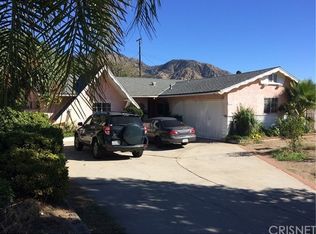 13680 Simshaw Ave, Sylmar, CA 91342