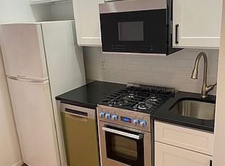 216 E 83rd St APT 5D, New York, NY 10028