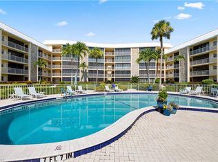 3000 Gulf Shore Blvd N APT 104, Naples, FL 34103