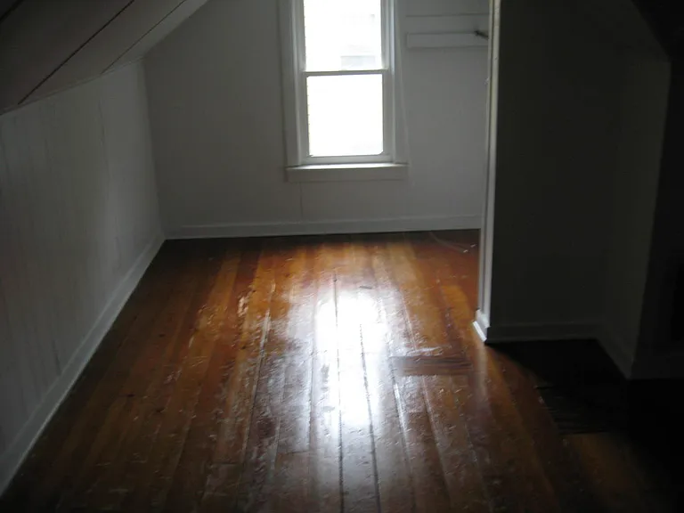 3101 Lincoln Way — Photo 6
