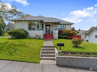 418 E Evergreen St, Mount Vernon, WA