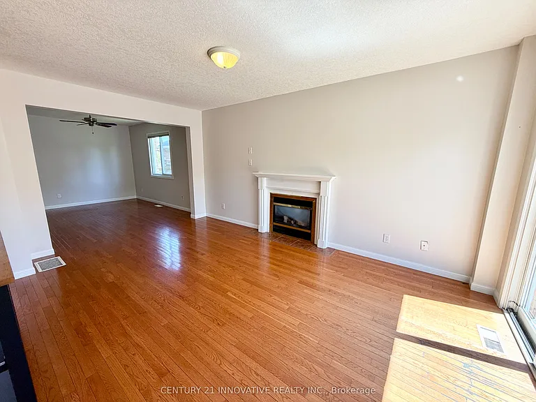 913 Windflower Pl — Photo 8