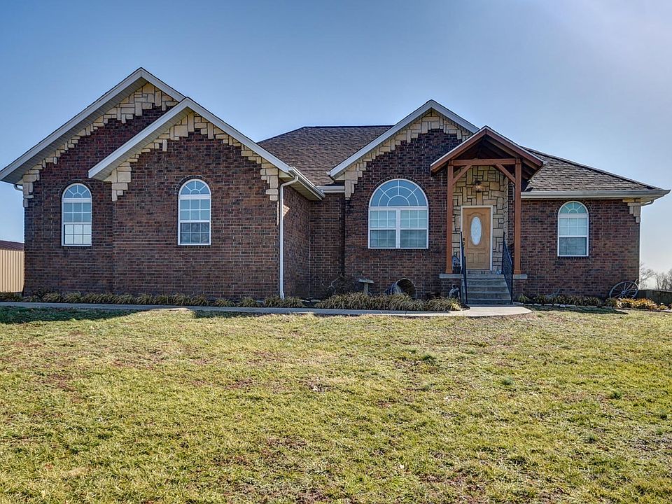 15611 Lawrence 2103-6
