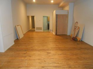 2013 Walnut St APT 4, Philadelphia, PA 19103