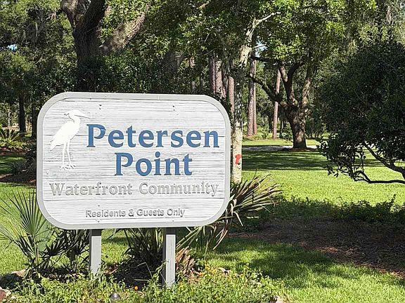 4th image of 7782 Petersen Point Rd