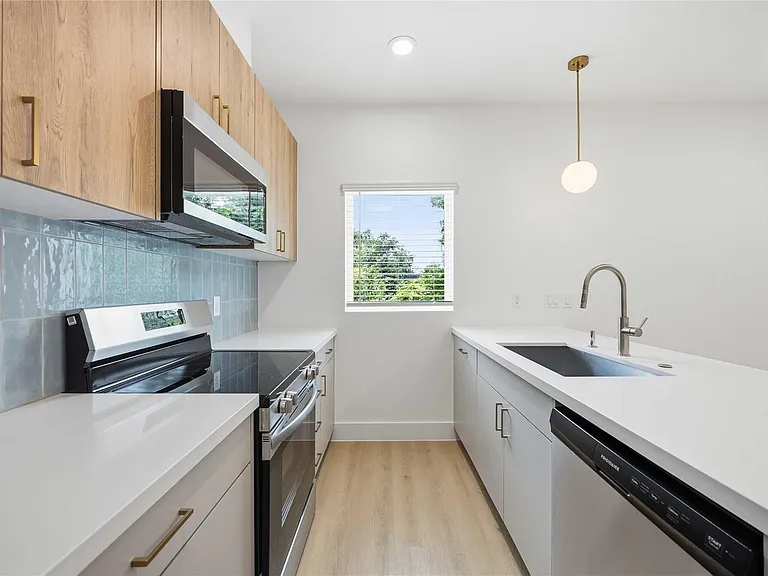 5408 San Jose St #B2 — Photo 9