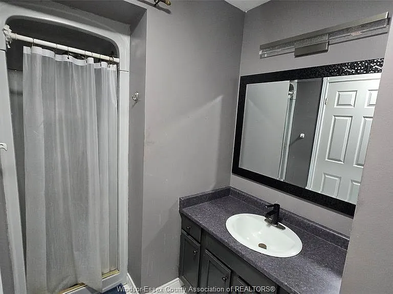 3621 Deerbrook Dr #LOWER — Photo 6