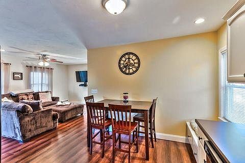 1st image of 8 Sever St #8