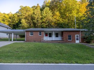608 State Highway 1087, Leburn, KY 41831