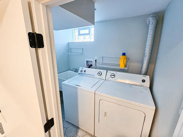 6024 Hillside Avenue East Dr — Photo 37