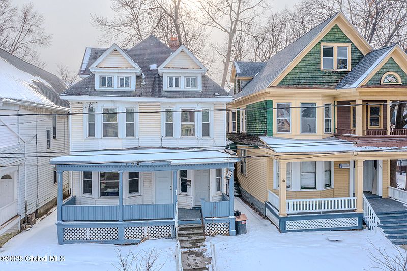 2nd image of 442 Hudson Avenue