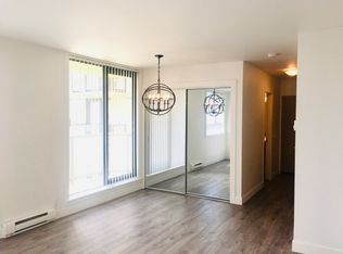 789 Drake St, Vancouver, BC V6Z2N7