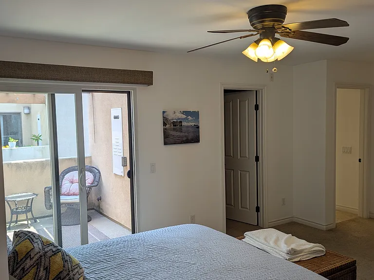 2016 Hornblend St — Photo 6