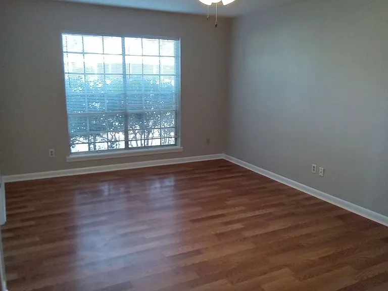 9419 Blom Blvd — Photo 34
