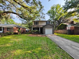 1034 Brierfield Dr, Jacksonville, FL 32205
