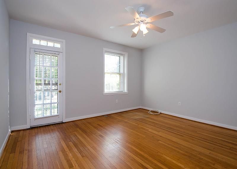1st image of 3123 W Grace St APT 1