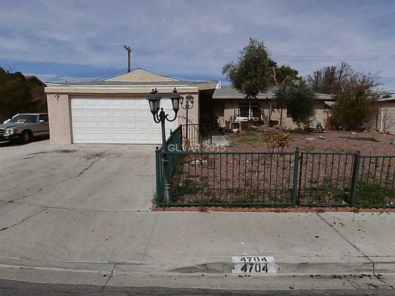 1st image of 4704 Heidi Cir