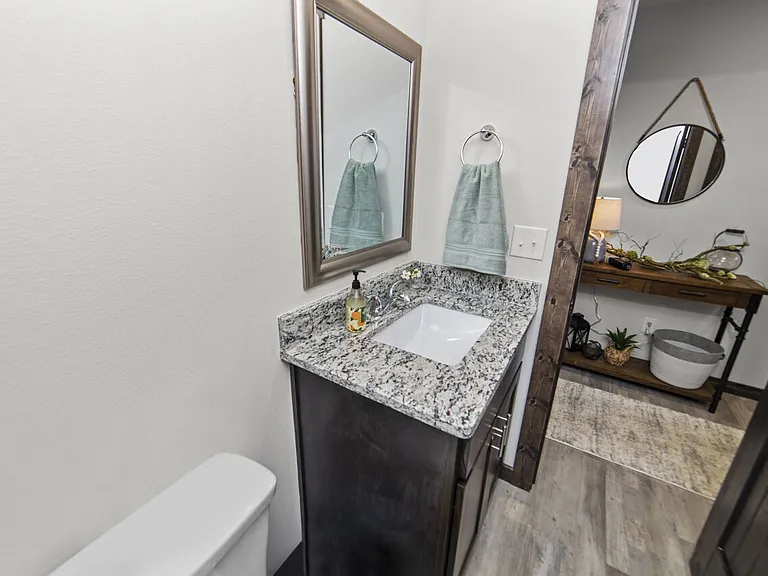 Settlers Trail Apartments — Photo 10