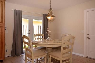 16802 Saddlebrook Dr15