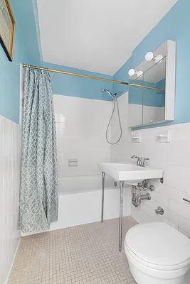 Sold by Corcoran | media 14