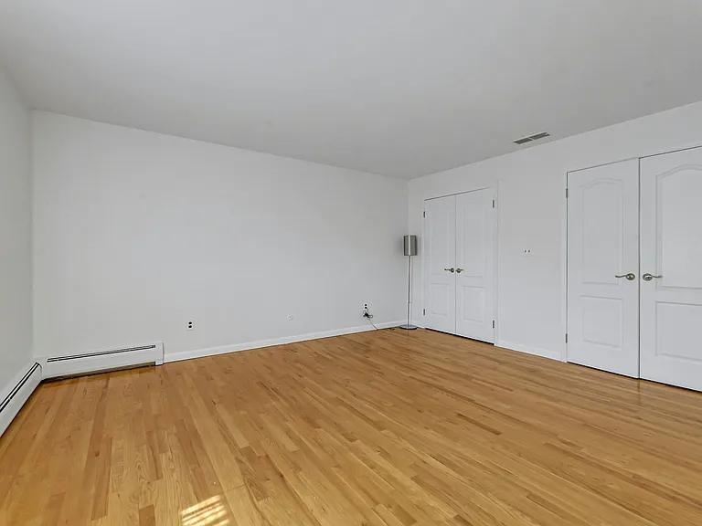 268 Center St — Photo 22