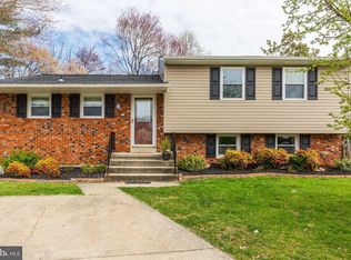 7 Krisswood Ct, Nottingham, MD 21236