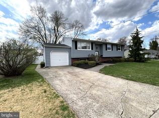 30 Estate Rd, Lumberton, NJ 08048