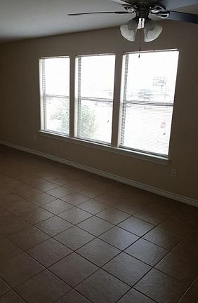 4th image of 2263 Basswood St