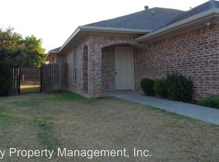 1509 Glenhaven Dr #A-B, Cleburne, TX 76033