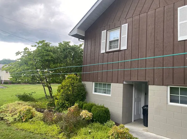 5338 Dickenson Hwy, Clintwood, VA 24228