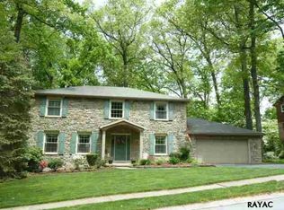 3425 Harrowgate Rd, York, PA 17402