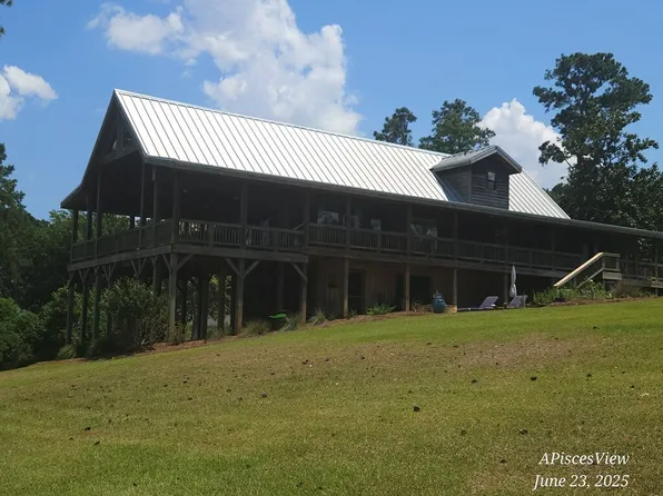 233 Englewood Dr, Abbeville, AL 36310