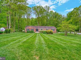 4913 Pheasant Ridge Rd, Fairfax, VA 22030