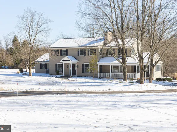 968 Highland Rd, Newtown, PA 18940