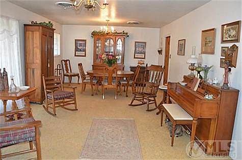 4th image of 601 Morningside Dr