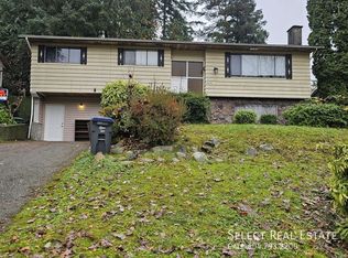 13454 Crestview Dr #B, Surrey, BC V3R6T1