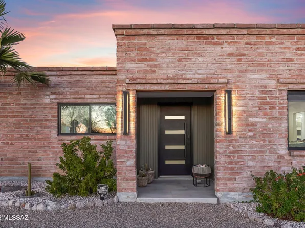 5045 E Calle Chueca, Tucson, AZ 85718