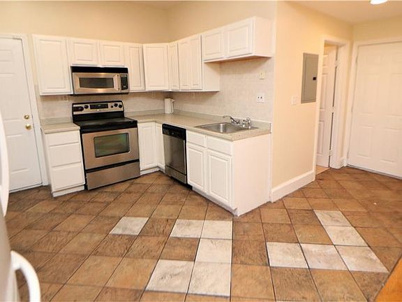 2nd image of 14 Estella St APT 1