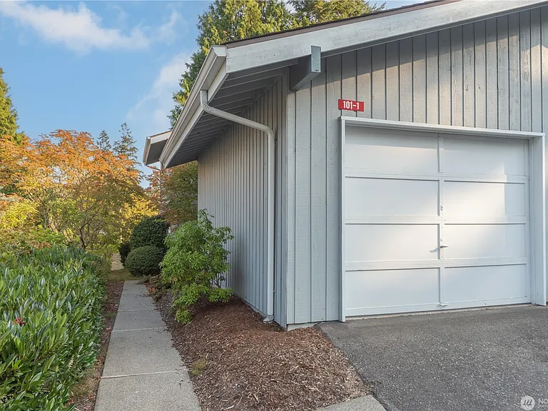 101 Highland Greens Dr #1 — Photo 12