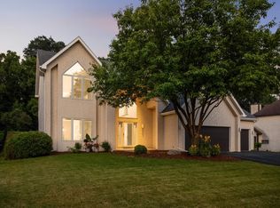 4720 Goldenrod Ln N, Plymouth, MN 55442