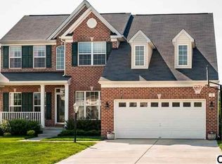 12 Fragrant Pear Dr, Mechanicsburg, PA 17050